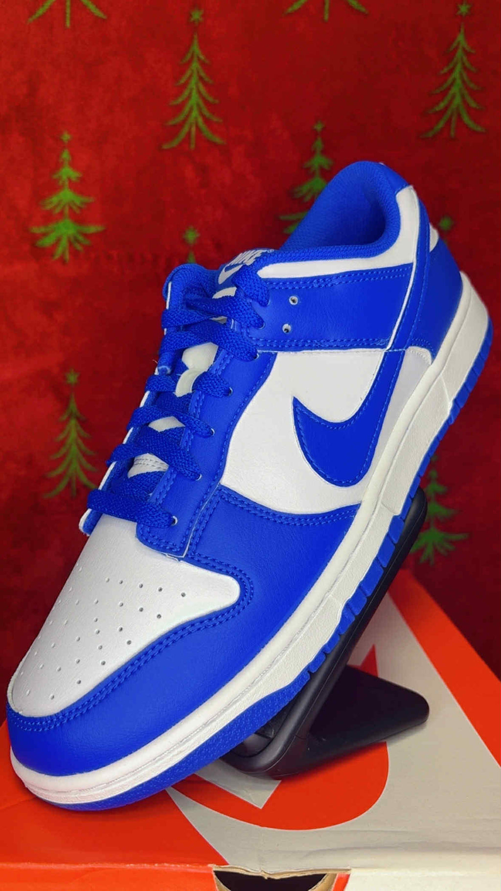 Nike Dunk Low "White Hyper Royal"