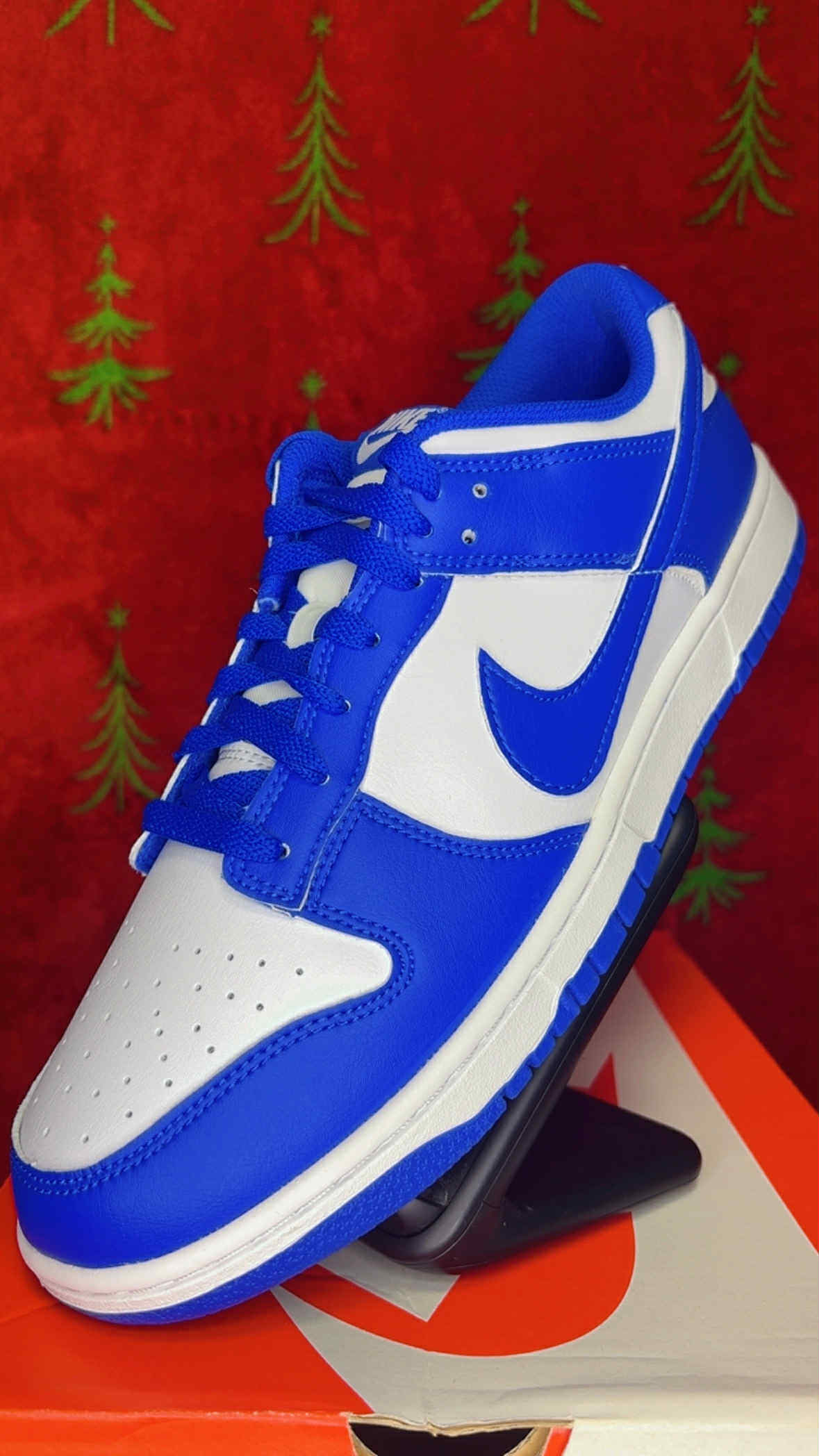 Nike Dunk Low "White Hyper Royal"